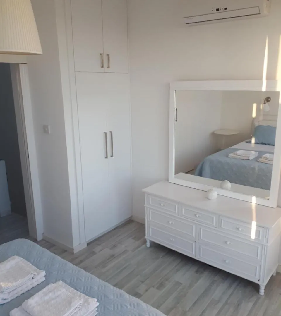 Feriehus Cozy Beach House Perivolia Cypern